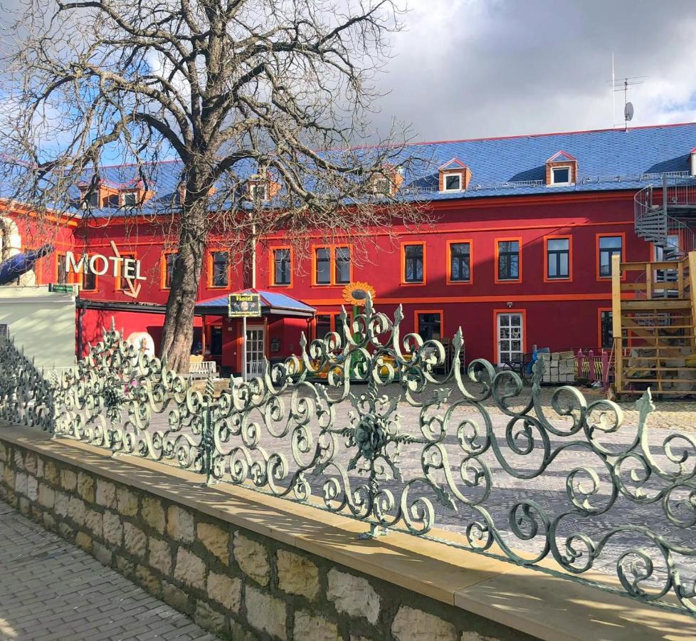 Hotel Eulenspiegel - Das Erlebnishotel In Riesa Εξωτερικό φωτογραφία